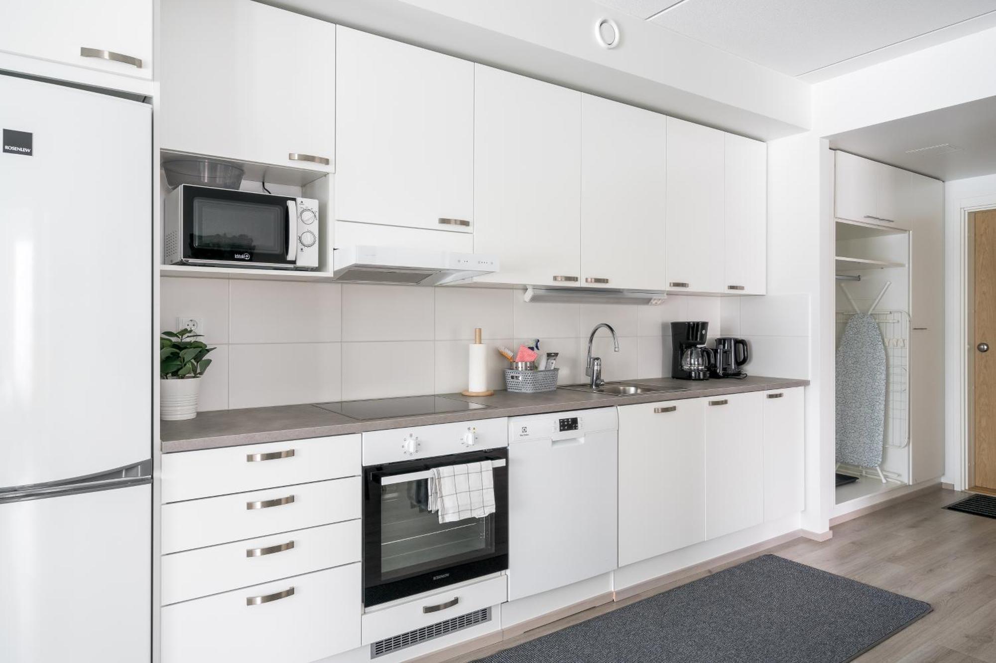 Hiisi Homes Vantaa Keimolanmaeki ภายนอก รูปภาพ